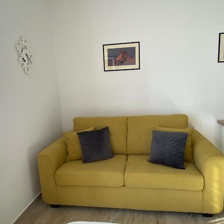 Apartments Carpe Diem Primošten Pokoj fotografie